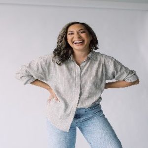 Meet your Posher, Angelica